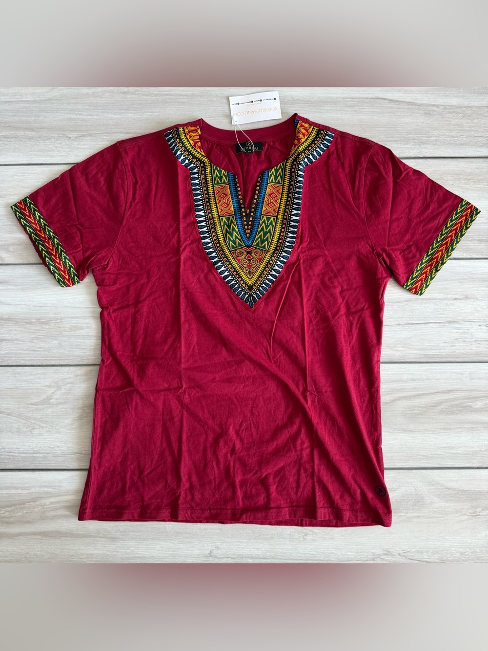 D’lyanu African Printed T-Shirt Maroon Medium Nwt In Package — image 4 of 8